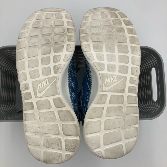 Nike Roshe One Winter Edition in Blue Size 8 - Picture 3 of 8